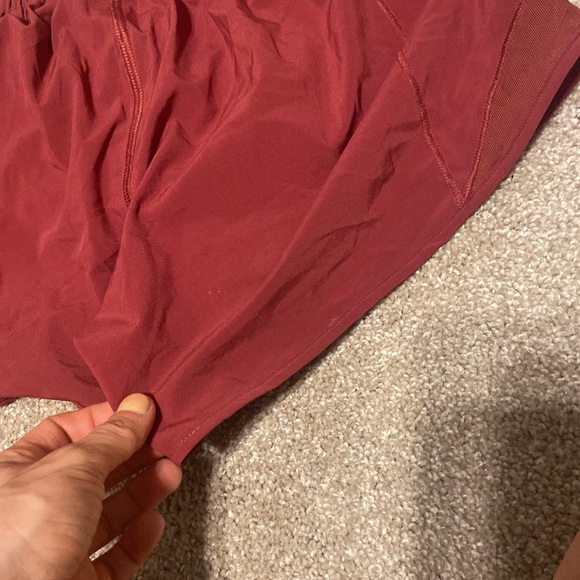 Lululemon hotty hot shorts - Picture 3 of 4